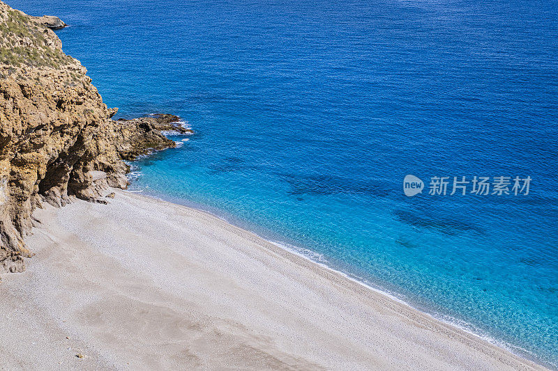 Playa de Los Muertos, Cabo de Gata-Níjar自然保护区的海滩之一-西班牙